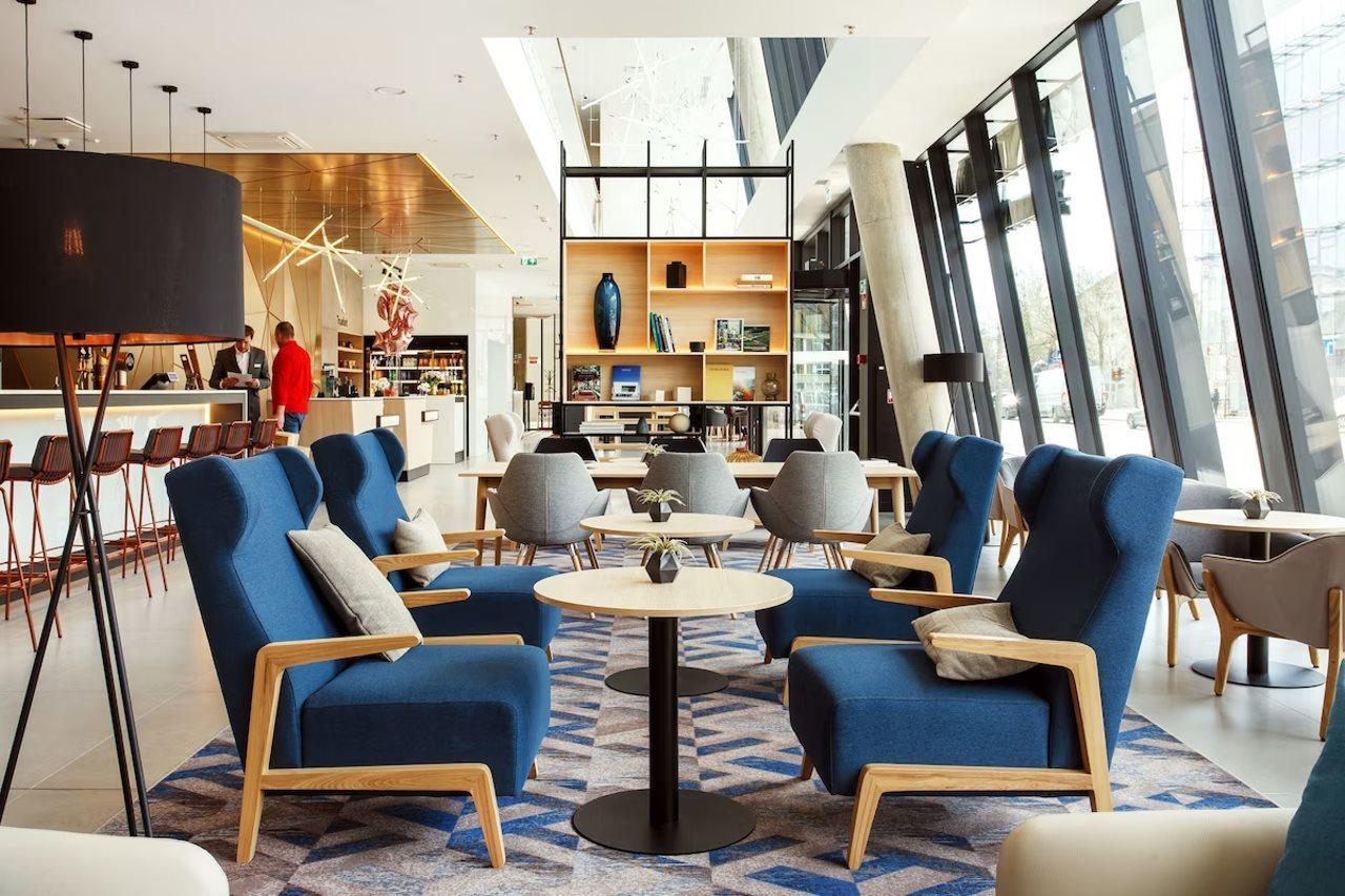 คอร์ตยาร์ด วิลนิอุส ซิตี้เซ็นเตอร์ Hotel วิลนีอุส ภายนอก รูปภาพ
