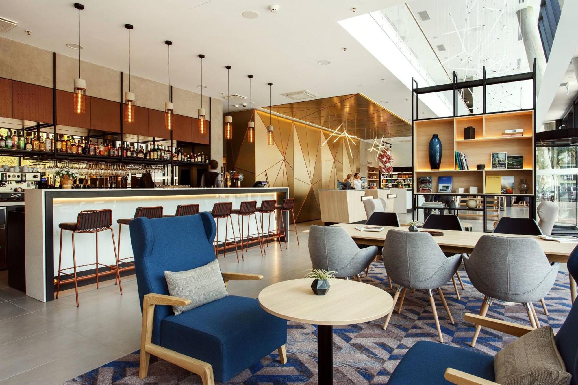คอร์ตยาร์ด วิลนิอุส ซิตี้เซ็นเตอร์ Hotel วิลนีอุส ภายนอก รูปภาพ